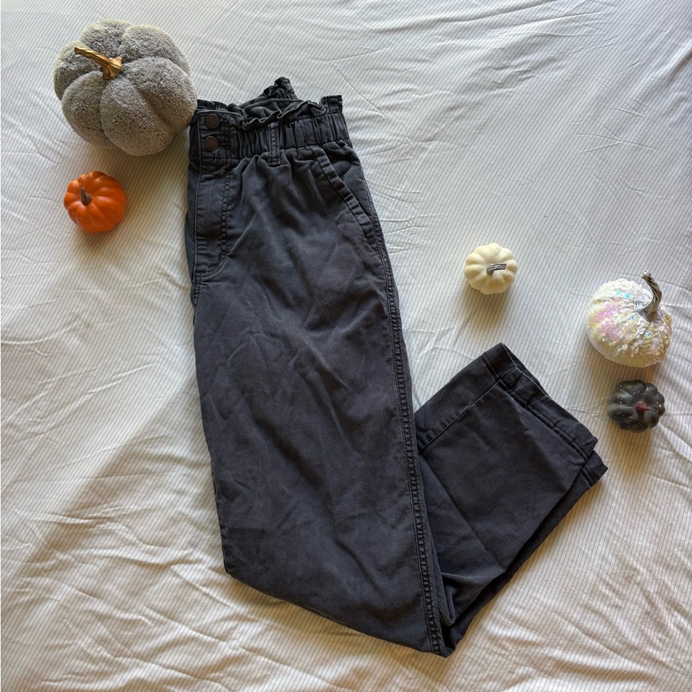 Universal Thread Charcoal Ruffled Skirt